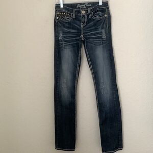 Request Embellished Distressed Women’s Jeans. Size 3/26